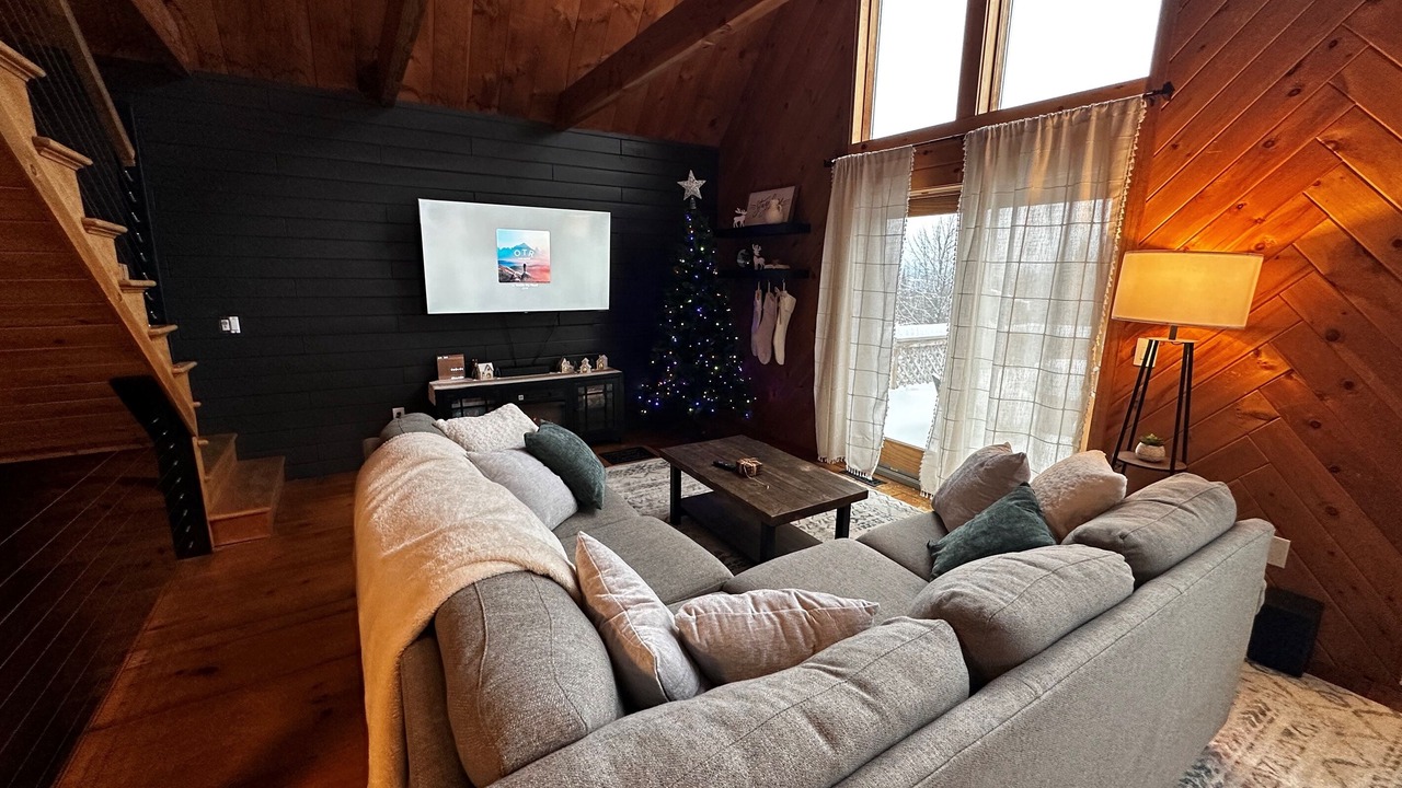 Photo of Livingroom in Lancaster