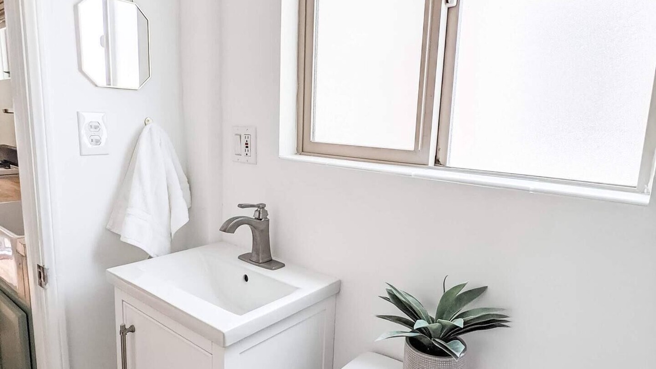 Photo of Bathroom in Peninsula