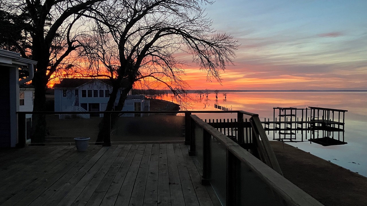 Photo of Patio Balcony in Albemarle Beach