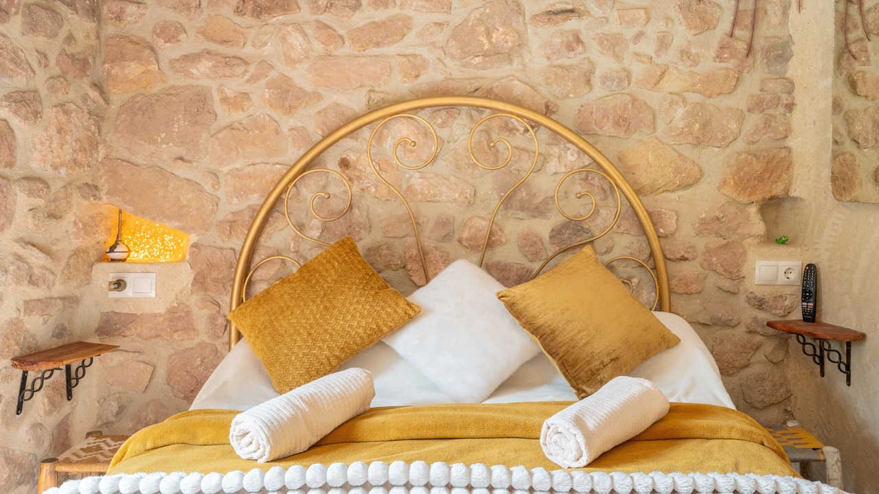 Photo of Bedroom in Olba