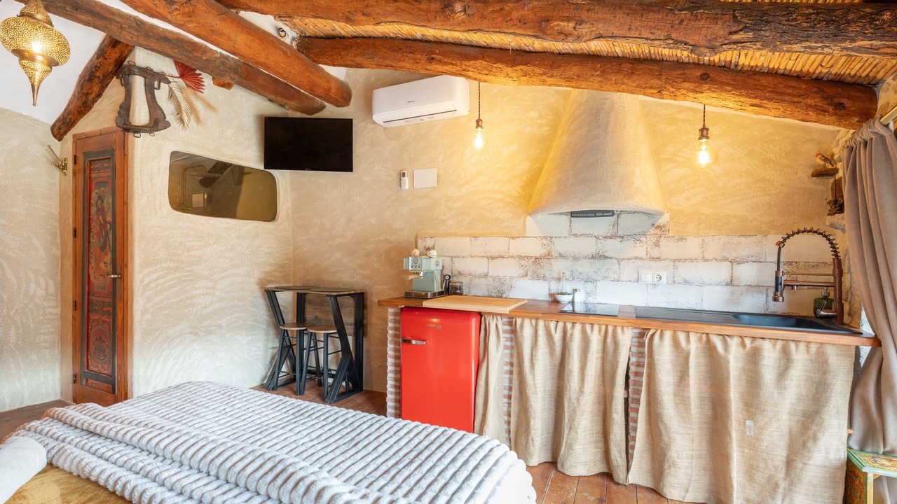 Photo of Bedroom in Olba