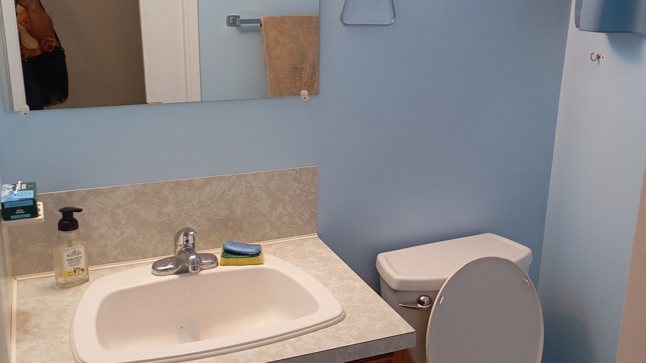 Photo of Bathroom in East Kildonan