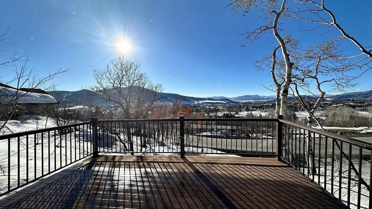 Photo of Outdoor in Fairway Meadows