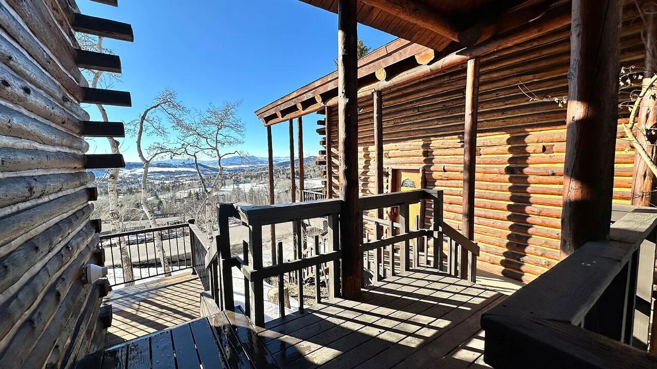 Photo of Patio Balcony in Fairway Meadows