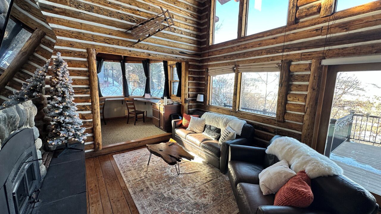 Photo of Livingroom in Fairway Meadows