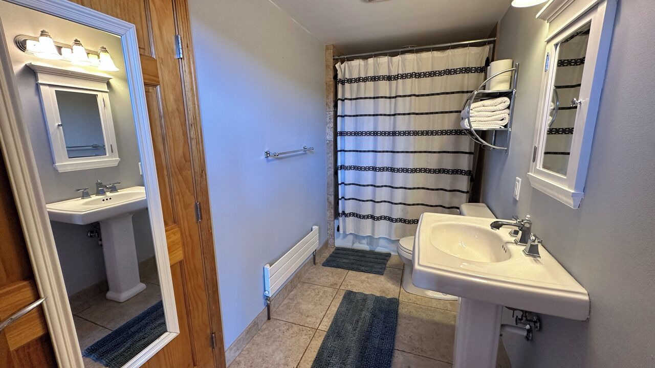 Photo of Bathroom in Fairway Meadows