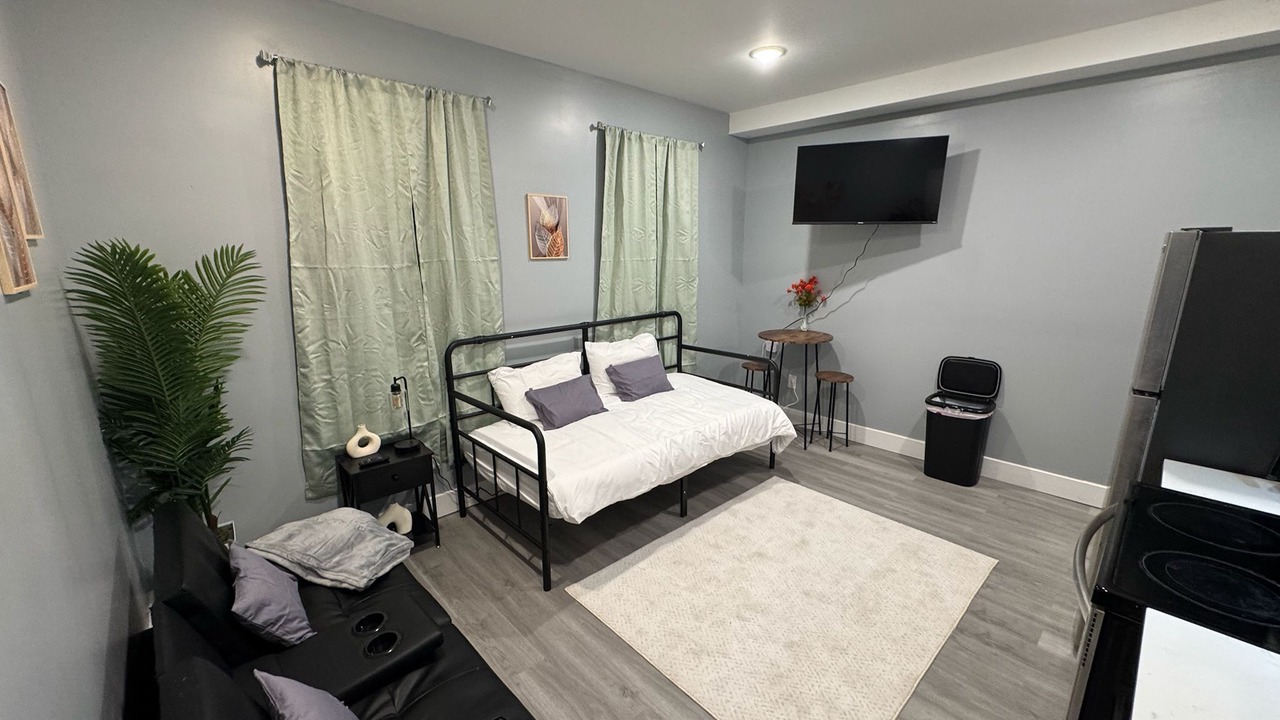 Photo of Bedroom in East Parkside