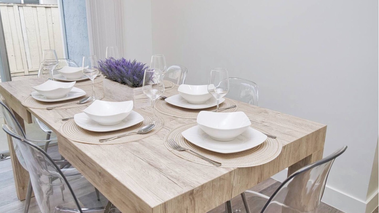 Photo of Others in Cambrian