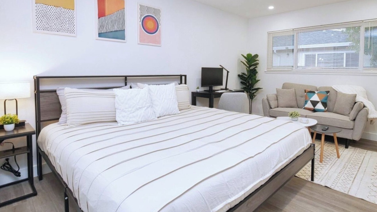 Photo of Others in Cambrian