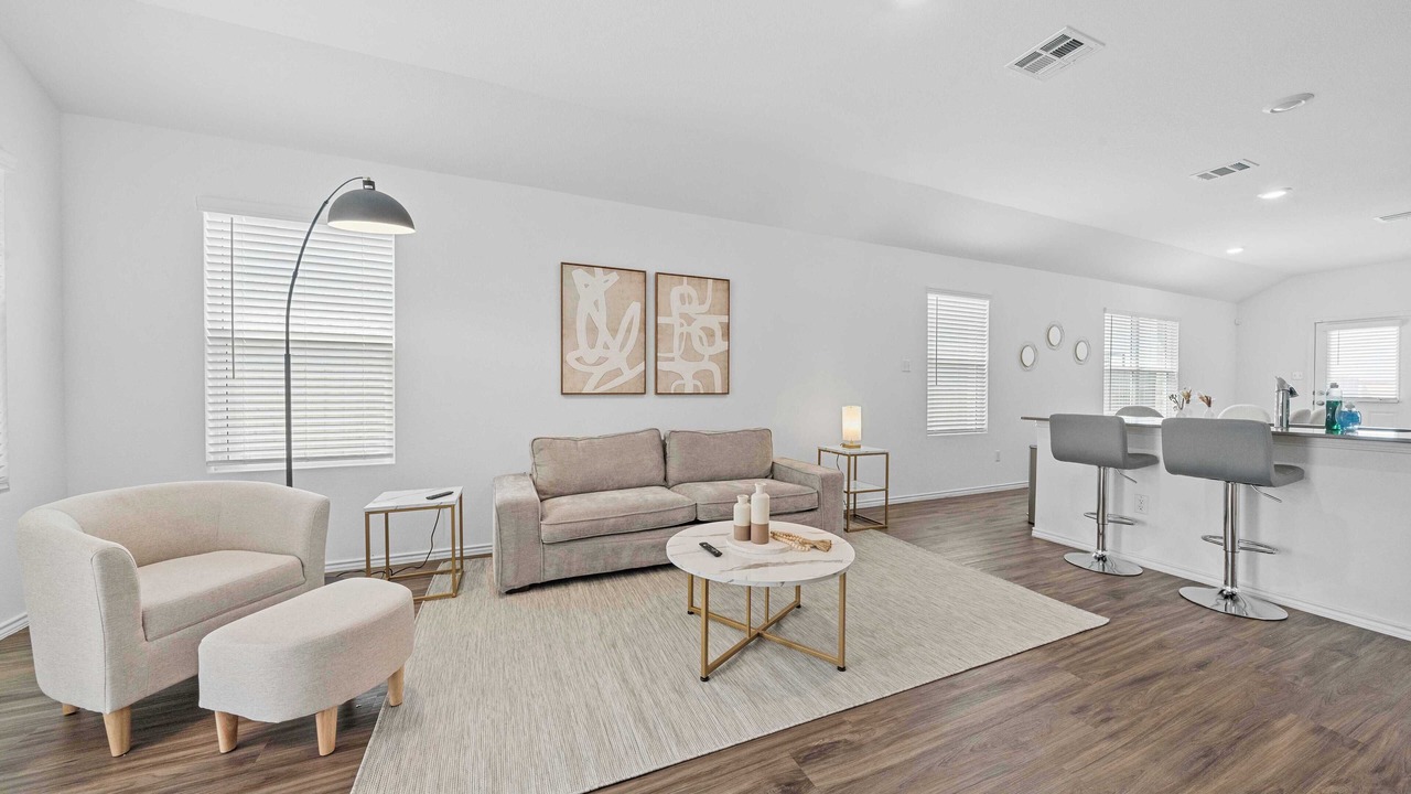 Photo of Livingroom in Hutto
