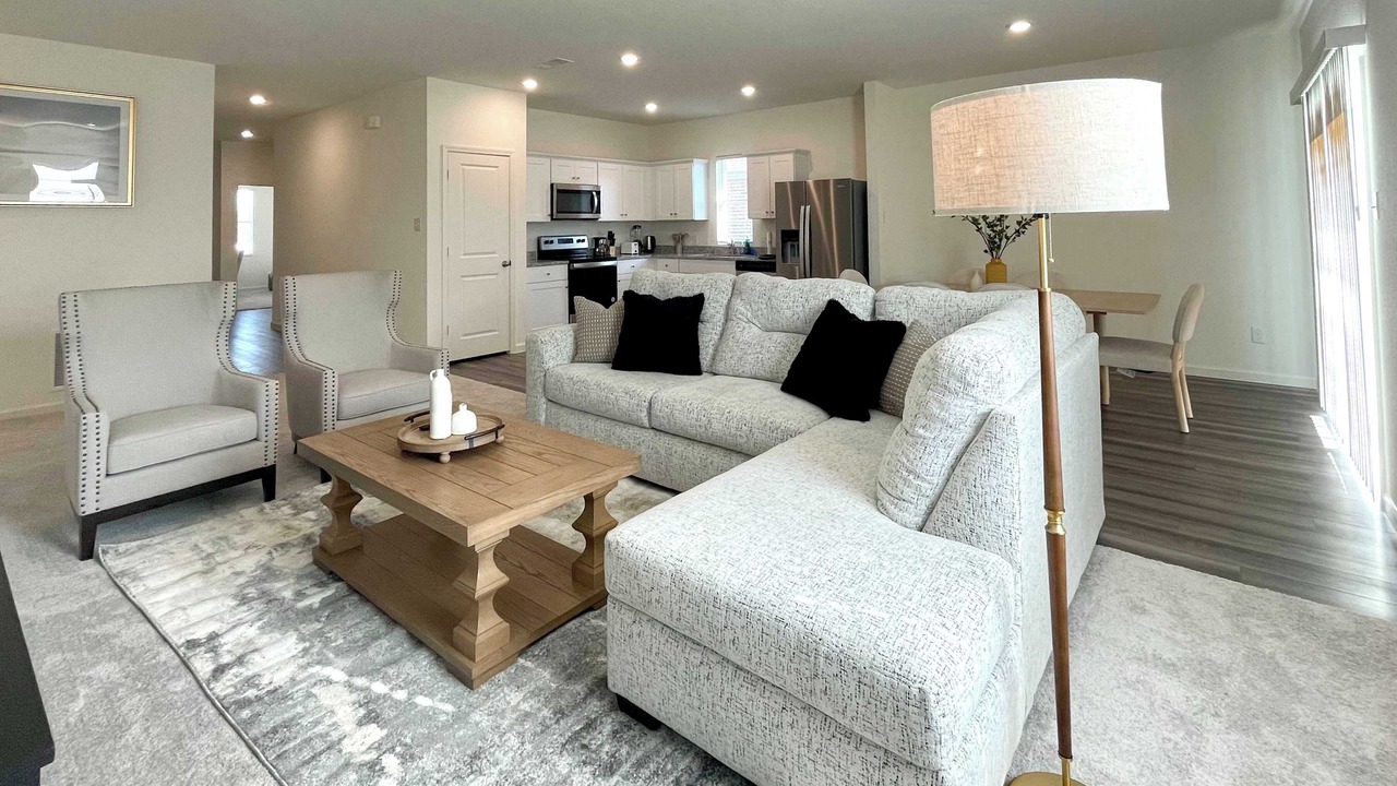 Photo of Livingroom in Edgecliff Village