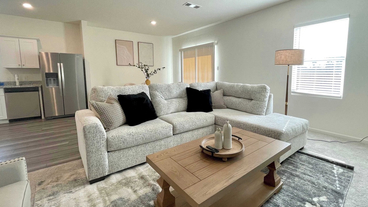 Photo of Livingroom in Edgecliff Village