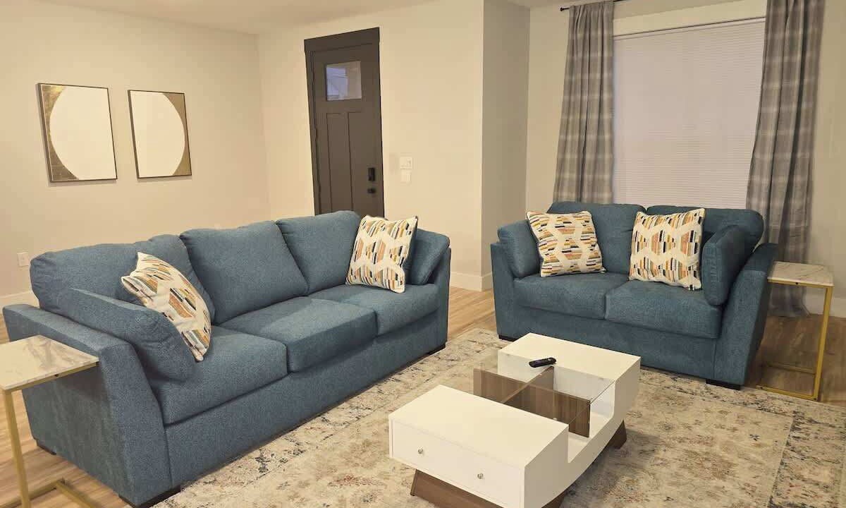 Photo of Livingroom in Princeton