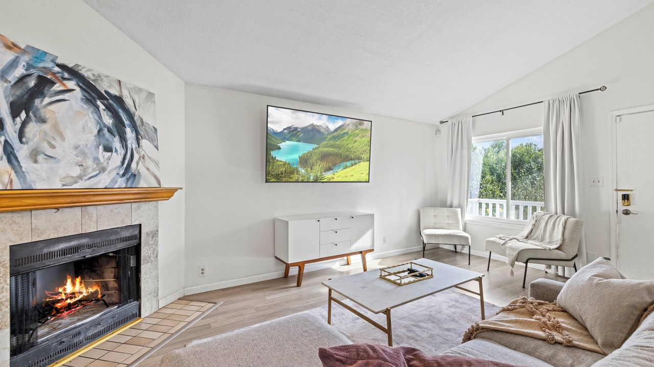 Photo of Livingroom in Lancaster