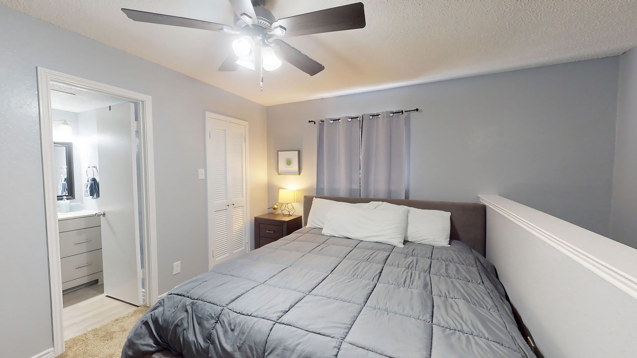 Photo of Bedroom in Irving