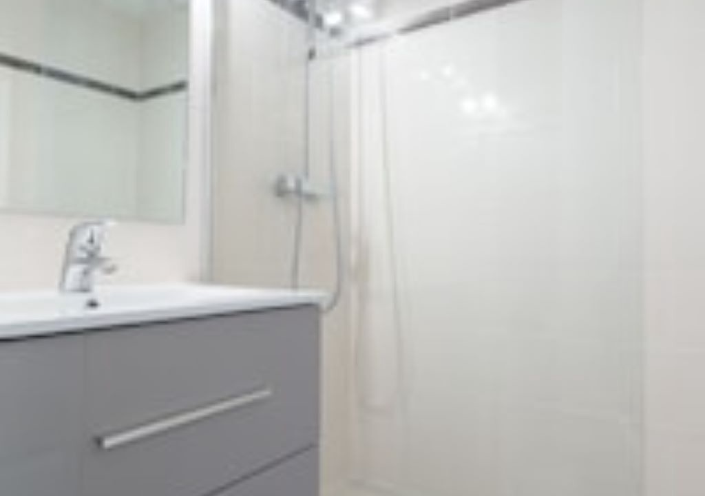 Photo of Bathroom in Cannes La Bocca