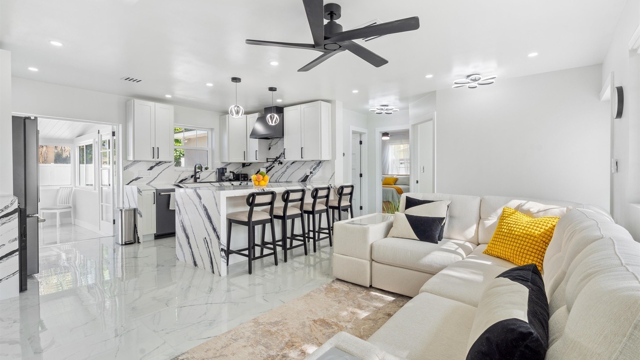 Photo of Livingroom in Southside