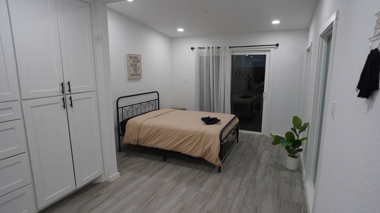 Photo of Bedroom in East Congress