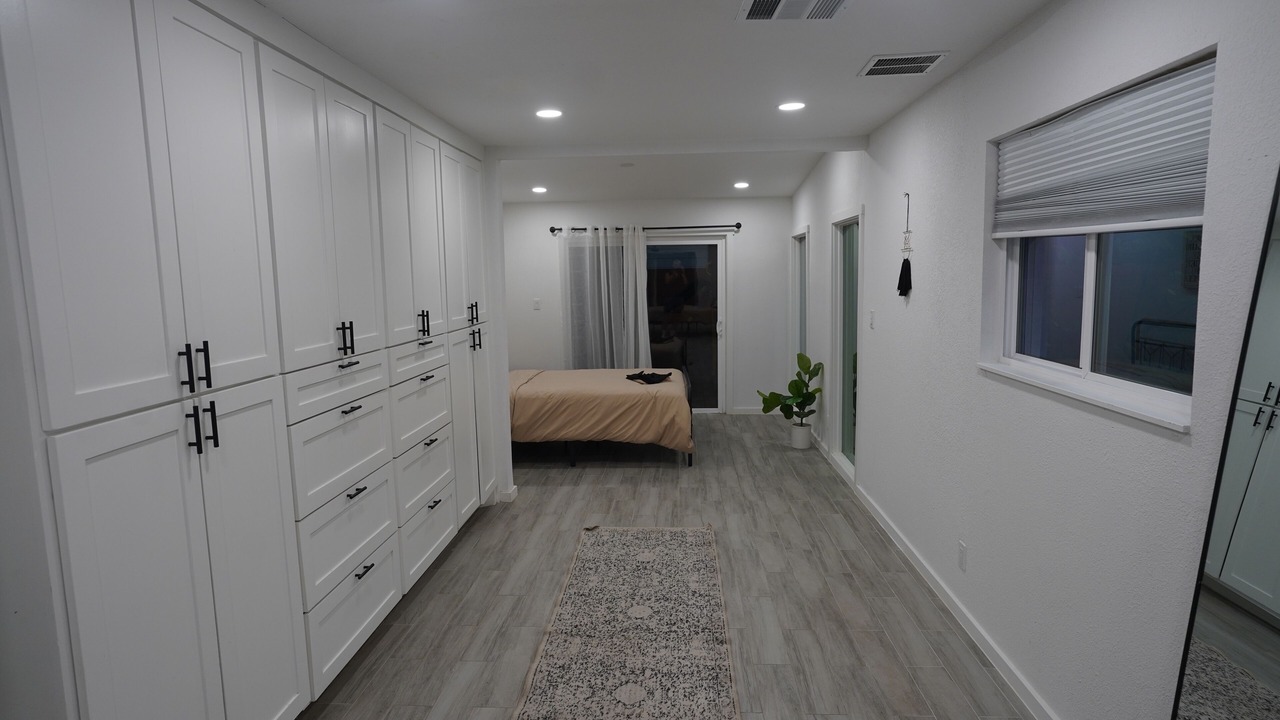 Photo of Bedroom in East Congress