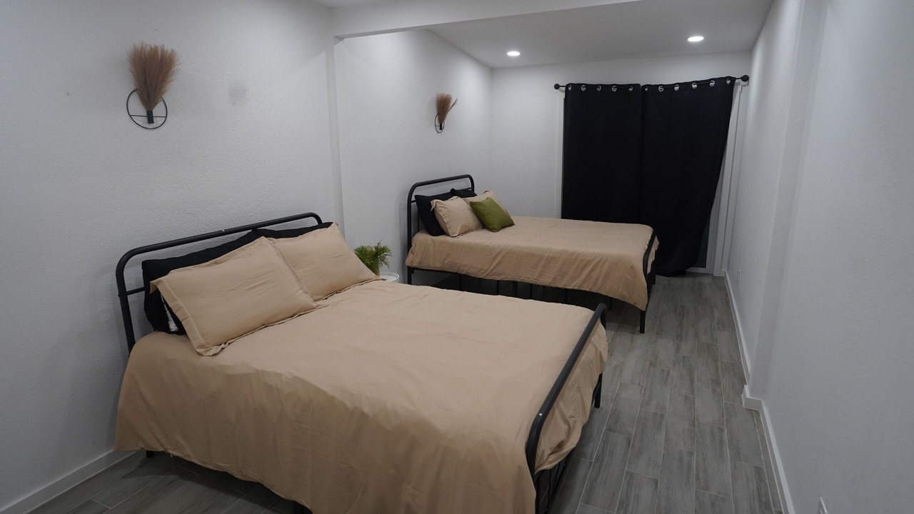 Photo of Bedroom in East Congress