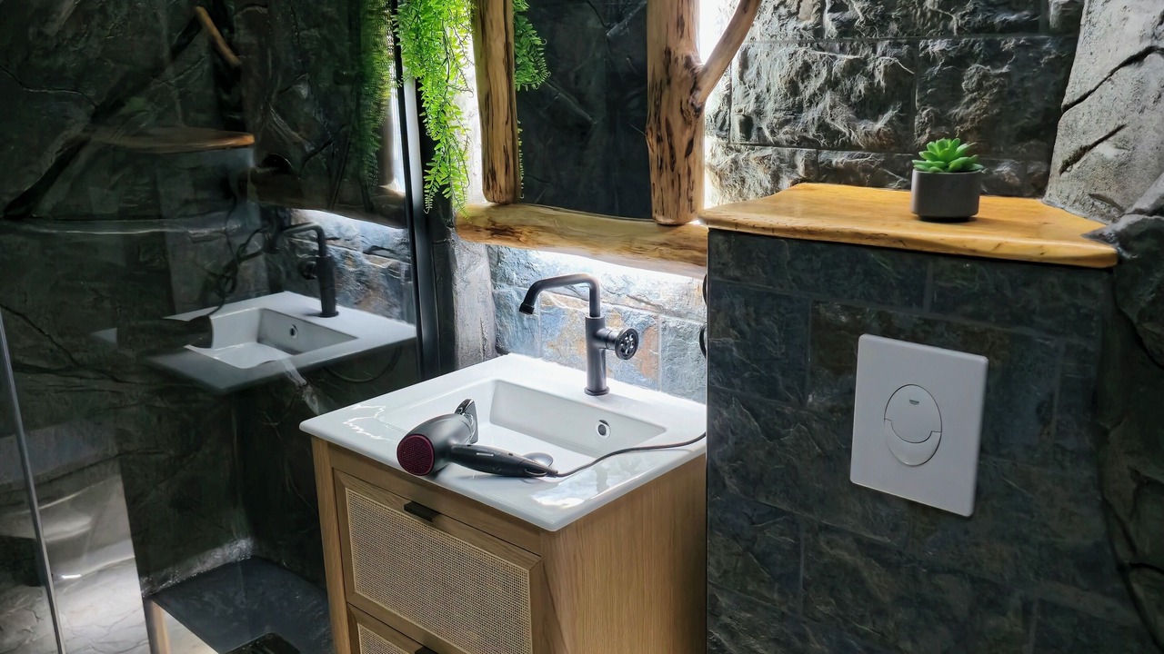 Photo of Bathroom in Chateauroux