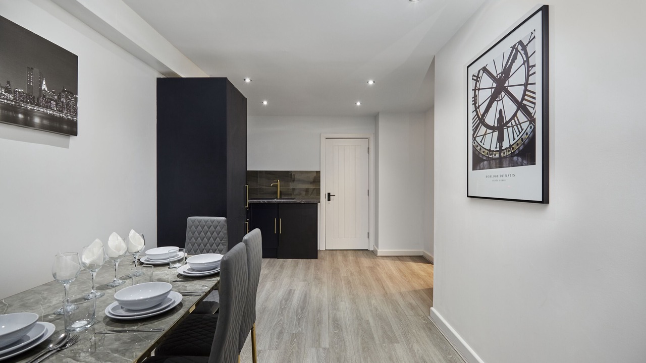 Photo of Livingroom in Bradford