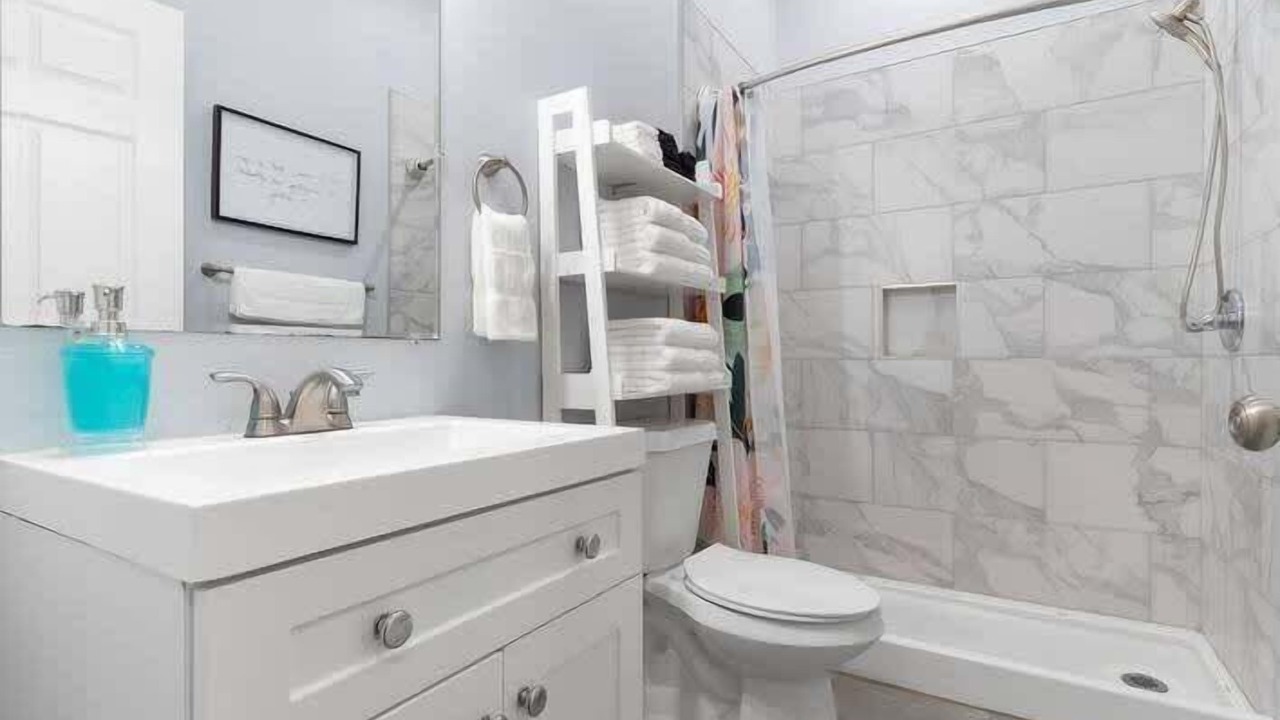 Photo of Bathroom in South 7th Ward