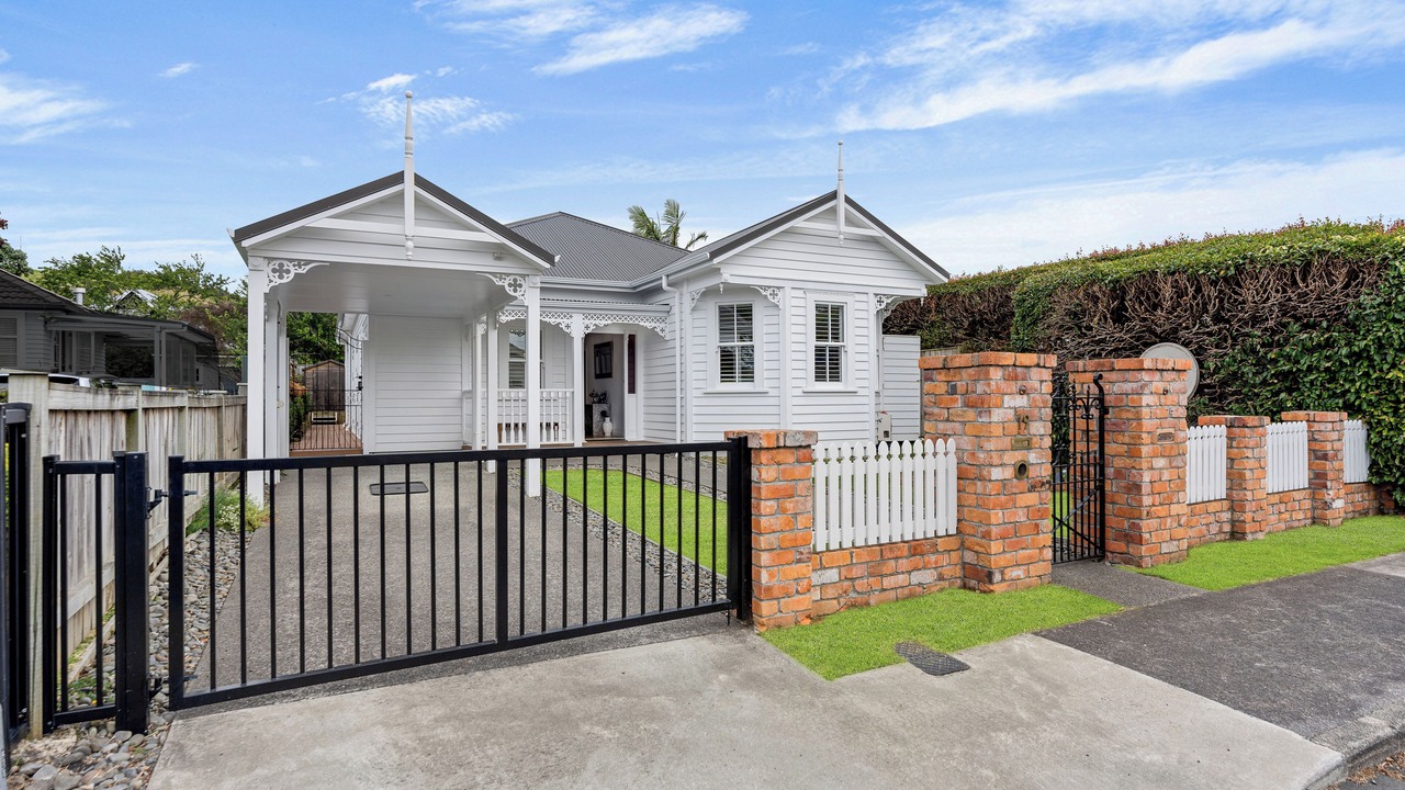 Photo of Others in Devonport