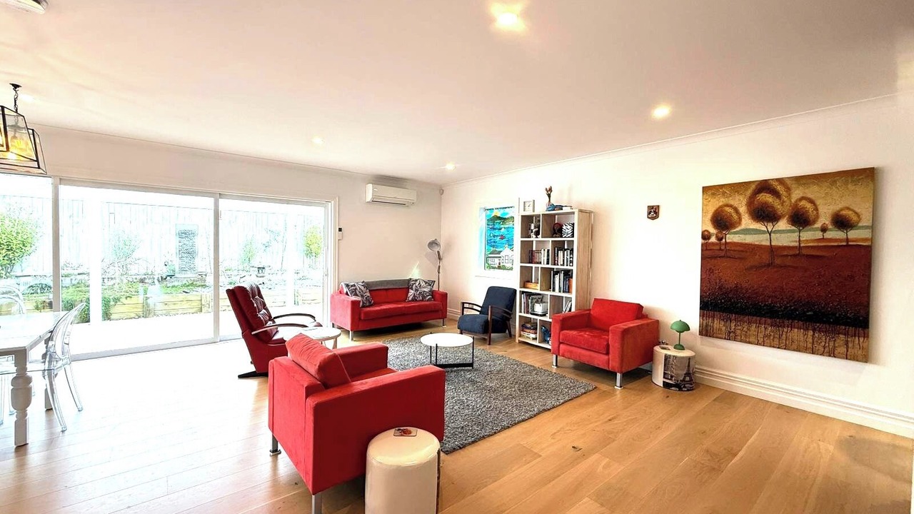 Photo of Livingroom in Devonport