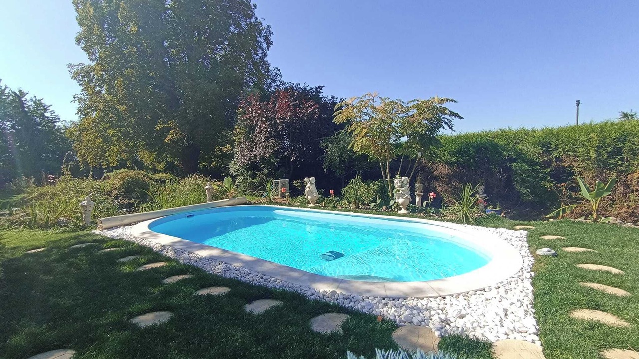 Photo of Outdoor in Bevillers