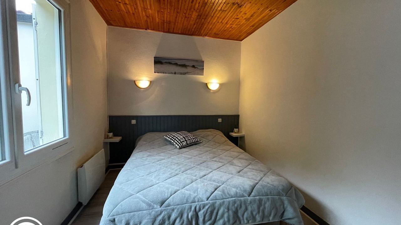Photo of Bedroom in Talmont-Saint-Hilaire