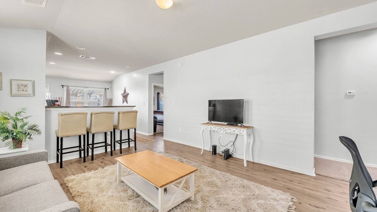 Photo of Livingroom in Austin