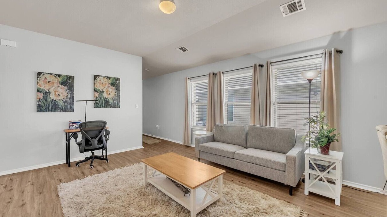 Photo of Livingroom in Austin