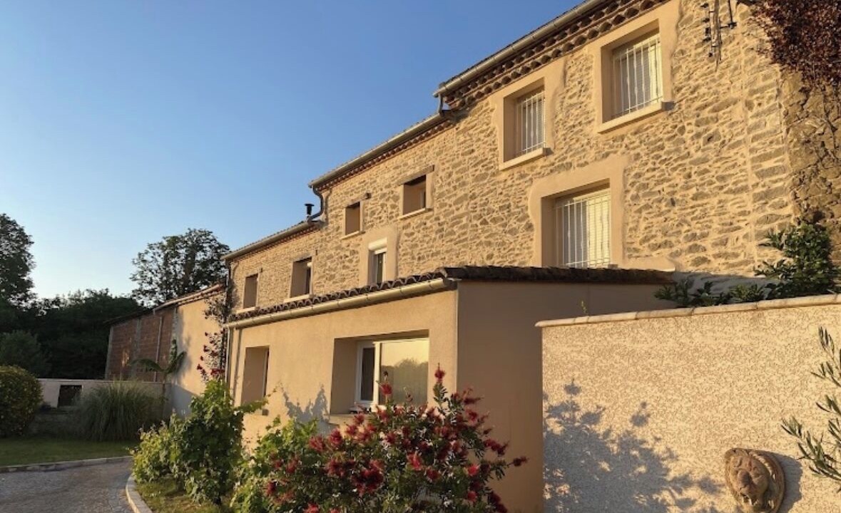 Photo of Outdoor in Saint-Martin-Lalande