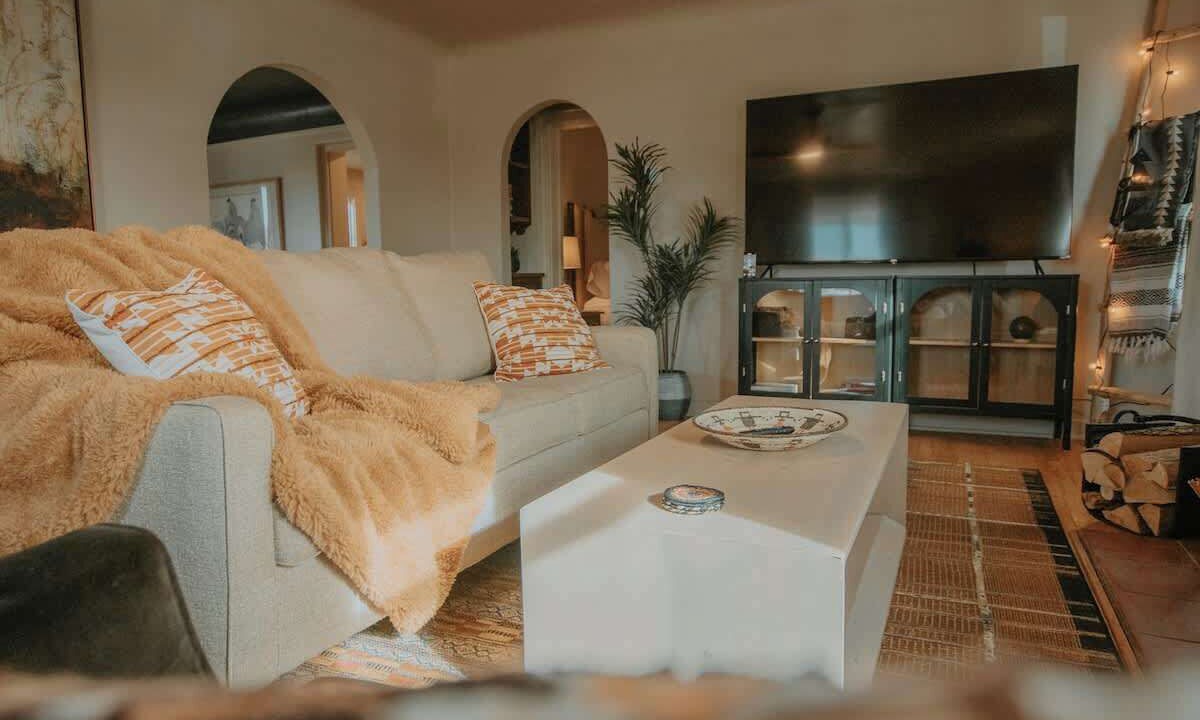 Photo of Livingroom in West Park