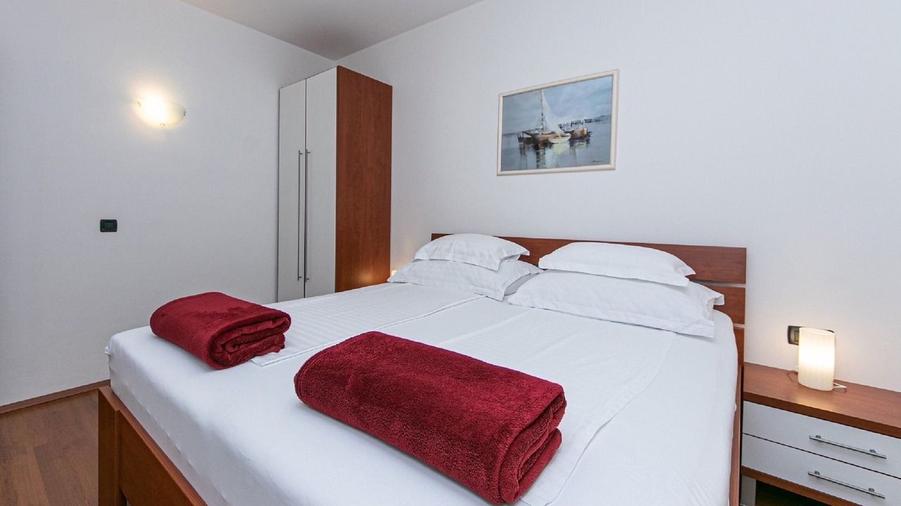 Photo of Bedroom in Brela