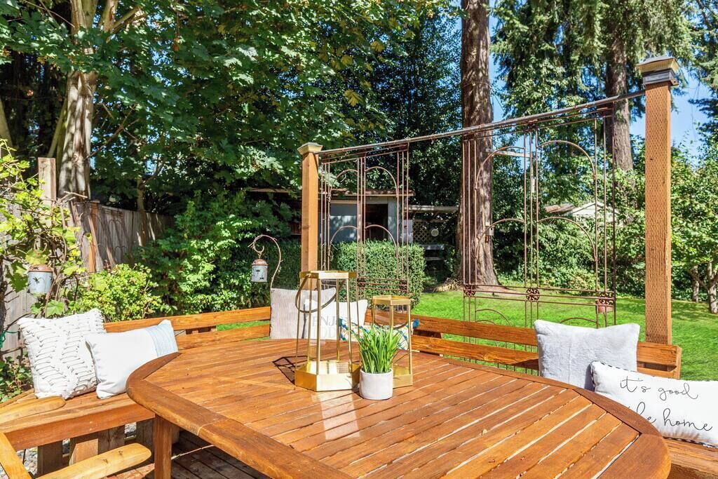 Photo of Outdoor in North Rose Hill
