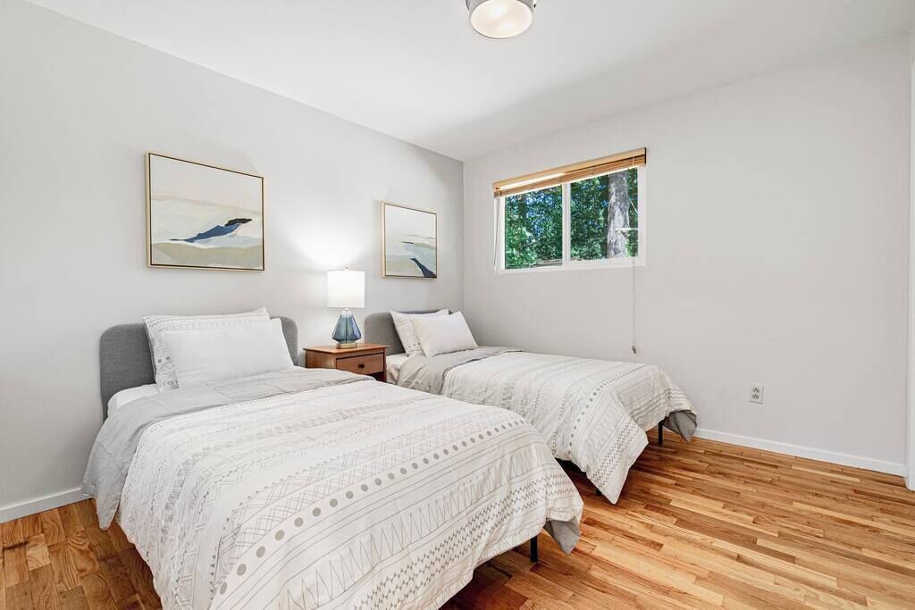 Photo of Bedroom in North Rose Hill