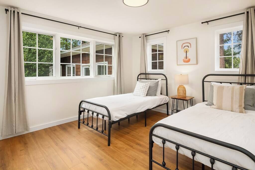 Photo of Bedroom in West Bellevue