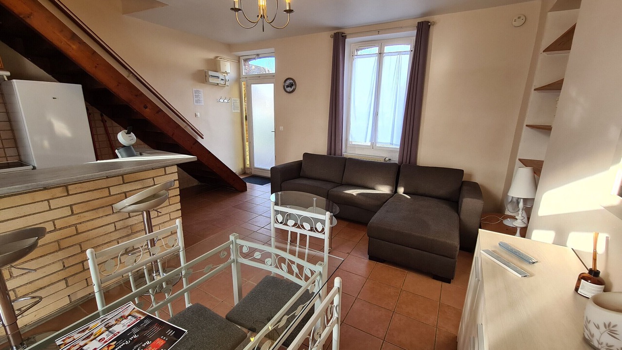 Photo of Livingroom in Lorcy
