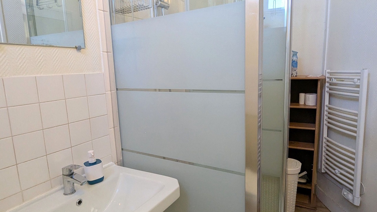 Photo of Bathroom in Bucy-Saint-Liphard