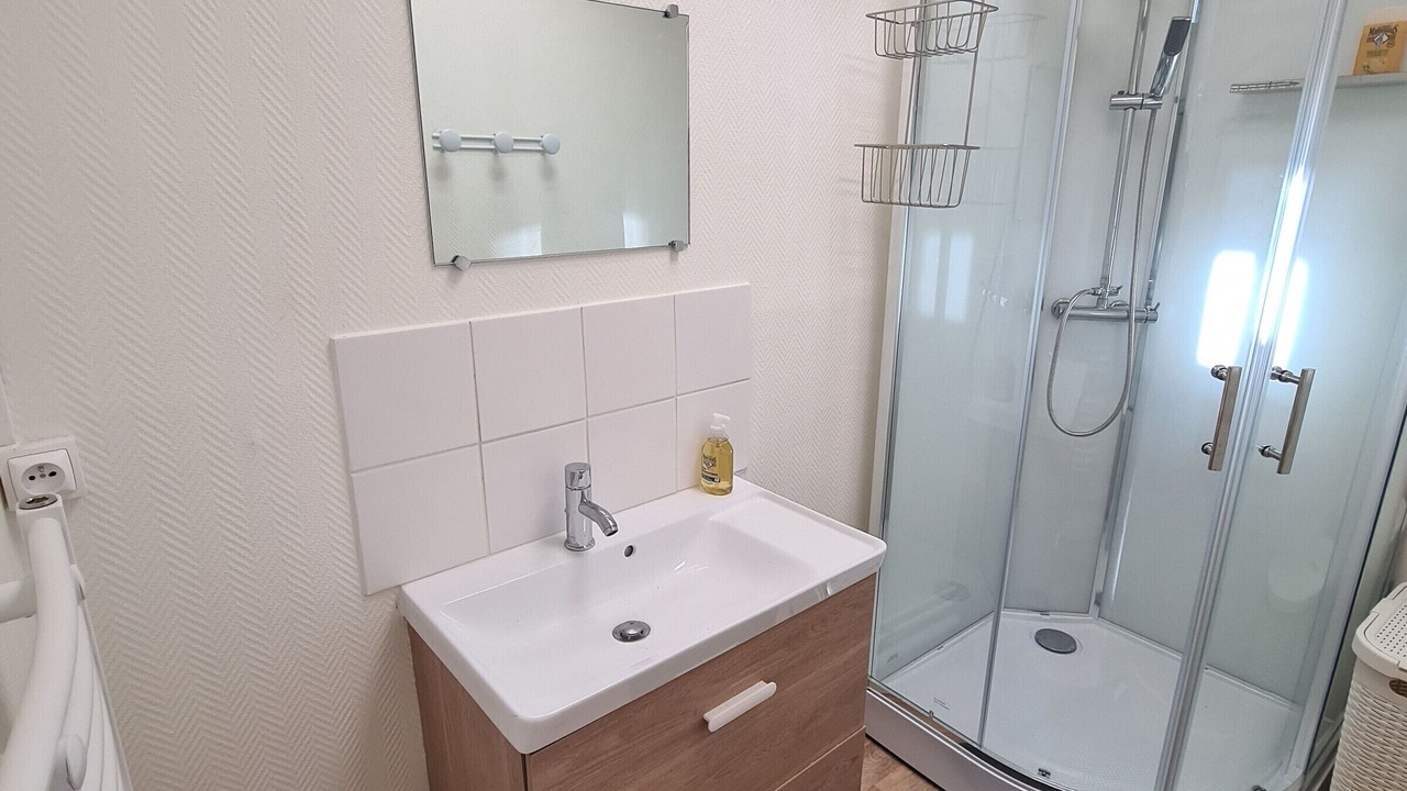 Photo of Bathroom in Bucy-Saint-Liphard