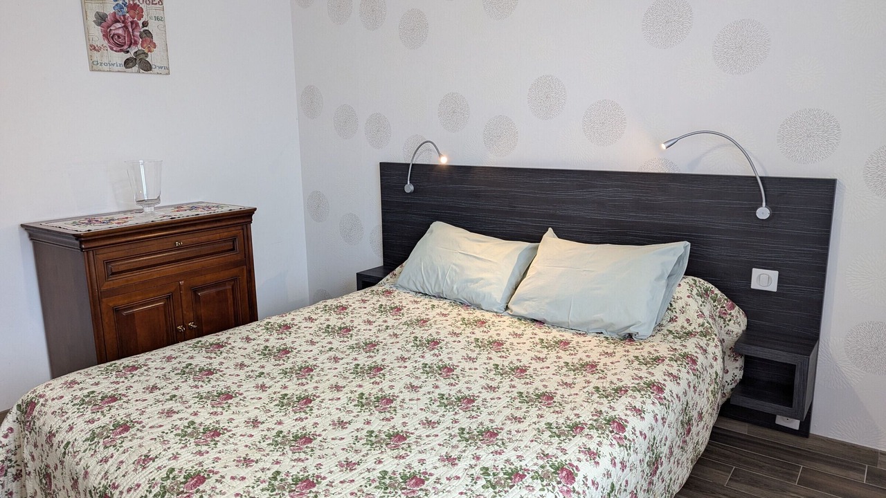 Photo of Bedroom in Epieds-en-Beauce