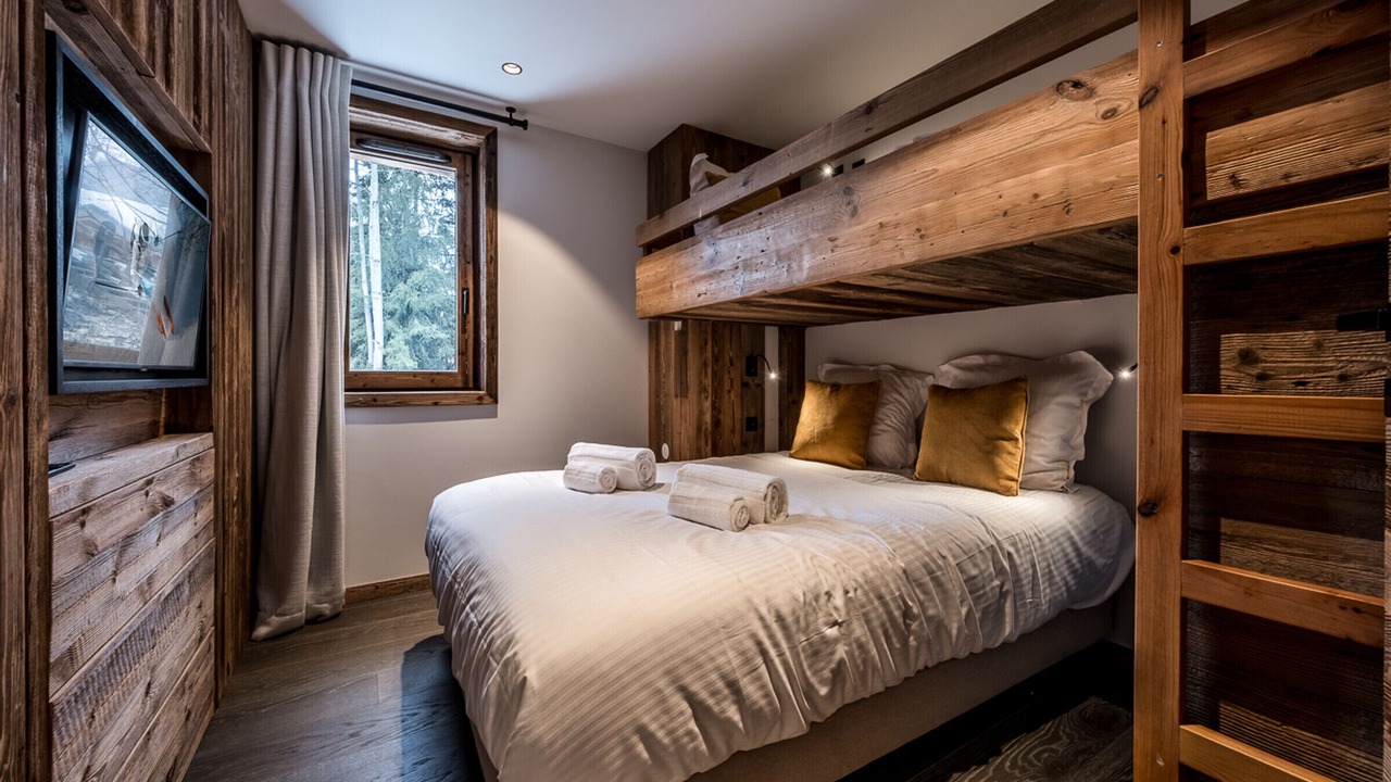 Photo of Bedroom in Meribel Centre