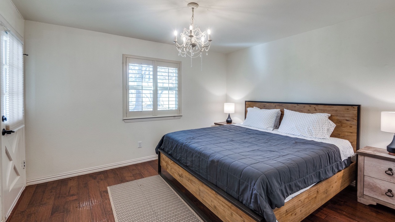 Photo of Bedroom in Southlake