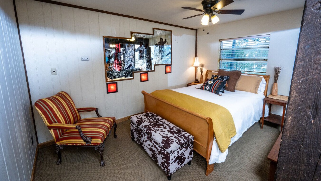 Photo of Bedroom in Ruidoso