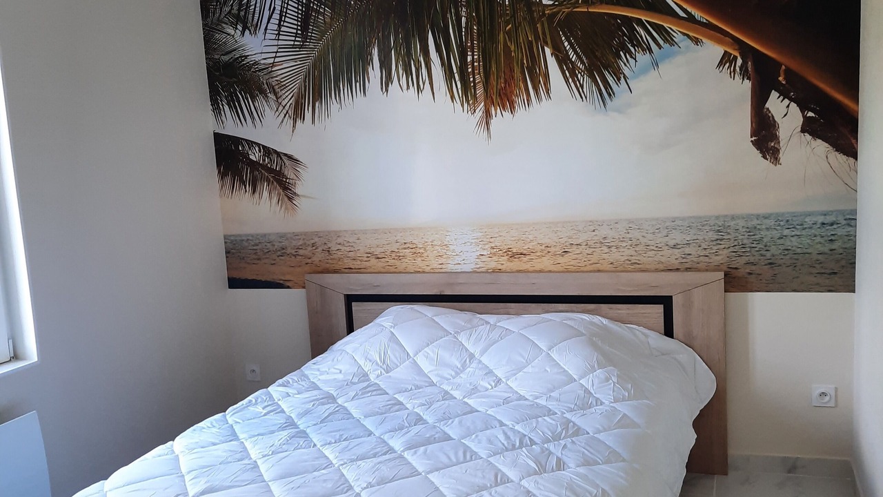 Photo of Bedroom in Thenioux