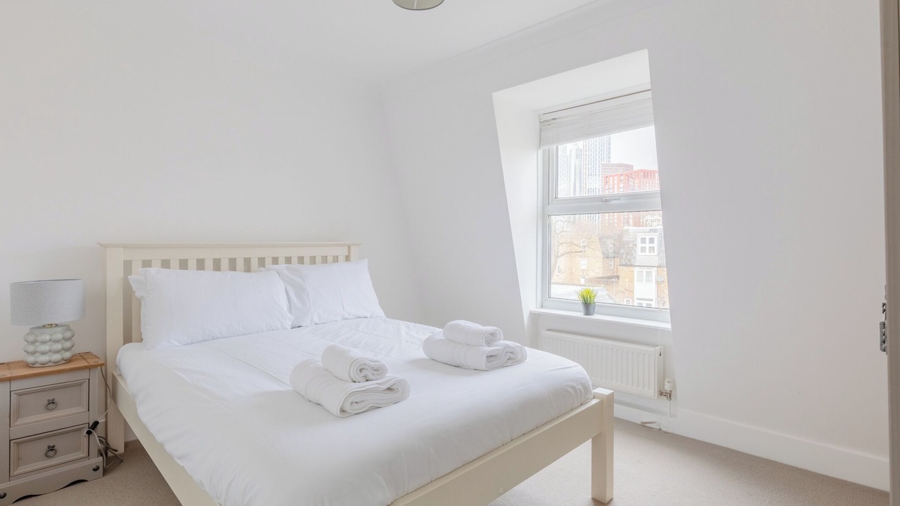 Photo of Bedroom in Vauxhall