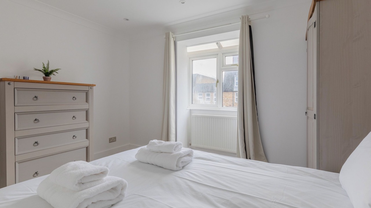 Photo of Bedroom in Vauxhall