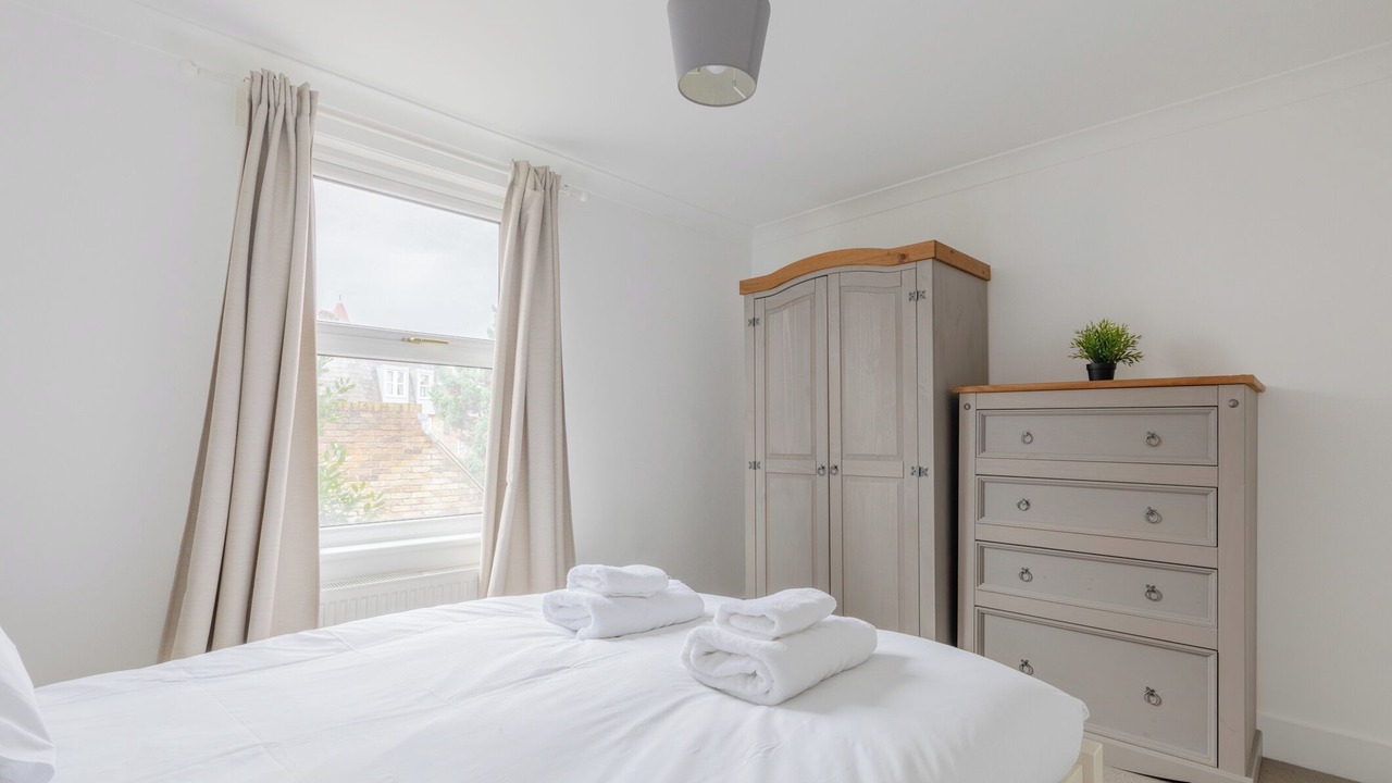 Photo of Bedroom in Vauxhall